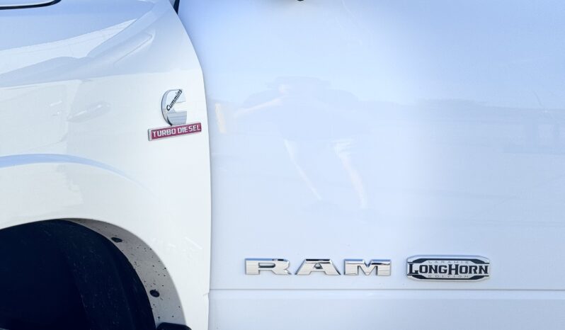 2019 RAM 3500 Laramie Longhorn Megacab – 6.7L CUMMINS – PICKUP TRUCK full