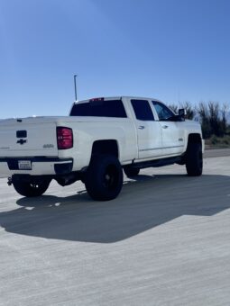 2016 Chevrolet Silverado 2500HD High Country – 6.6L Duramax – Pick Up Truck