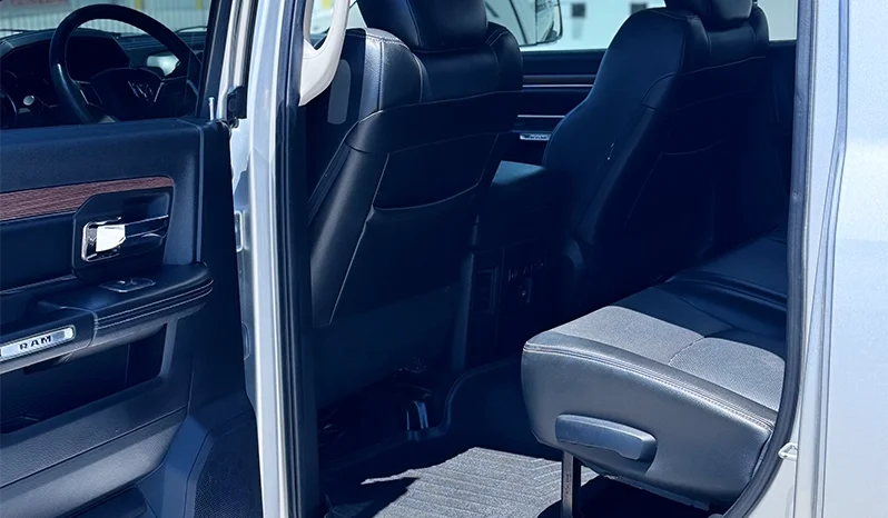 2013 RAM 3500 Laramie – 6.7L Cummins – Pickup Truck full