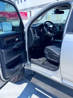 2013 RAM 3500 Laramie – 6.7L Cummins – Pickup Truck full