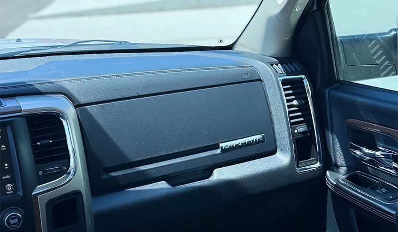 2013 RAM 3500 Laramie – 6.7L Cummins – Pickup Truck full