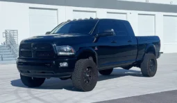 2014 RAM 2500 Laramie Megacab – 6.7L Cummins – Pickup Truck