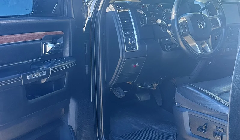 2014 RAM 2500 Laramie Megacab – 6.7L Cummins – Pickup Truck full