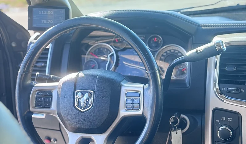 2014 RAM 2500 Laramie Megacab – 6.7L Cummins – Pickup Truck full