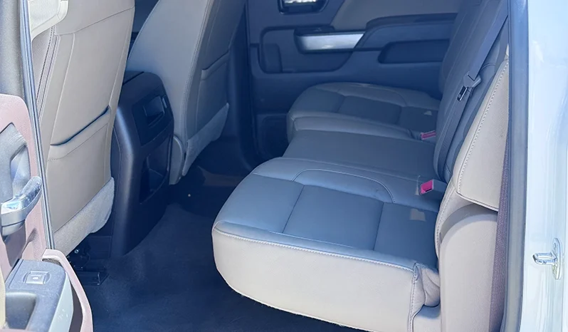 2017 Chevrolet Silverado 2500HD LTZ  – 6.6L Duramax – Pickup Truck full