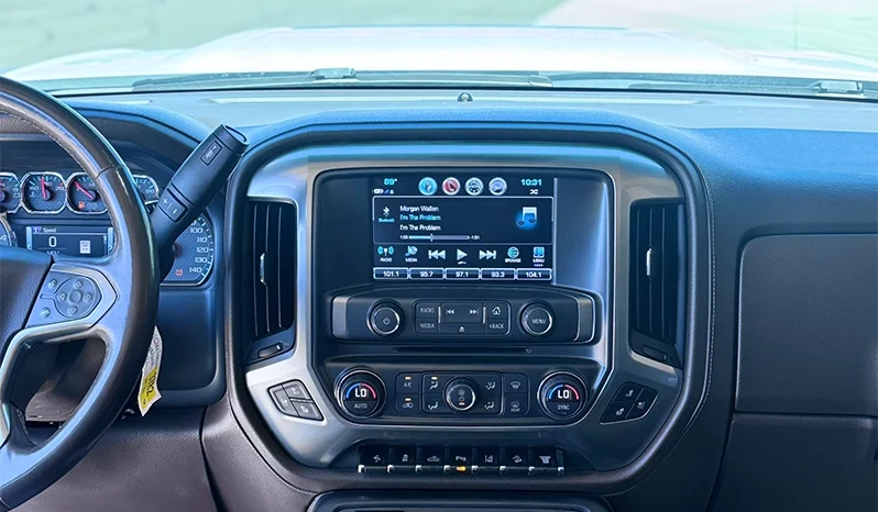 2017 Chevrolet Silverado 2500HD LTZ  – 6.6L Duramax – Pickup Truck full