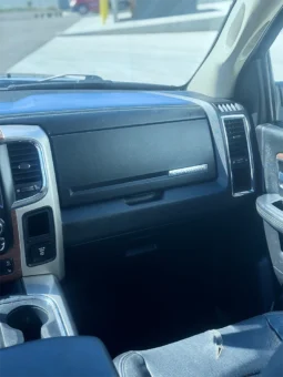 2017 RAM 3500 Laramie – 6.7L Cummins – Pickup Truck full