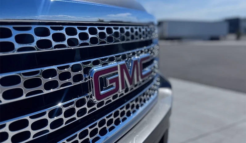 2014 GMC Sierra 2500HD Denali  – 6.6L Duramax – Pickup Truck full