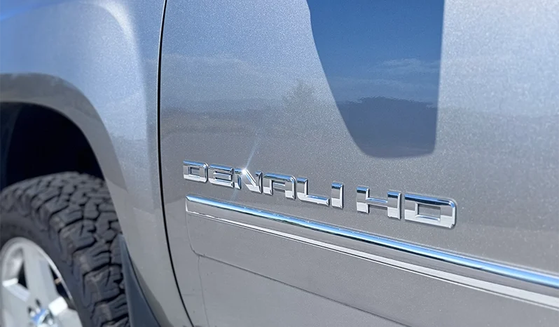 2014 GMC Sierra 2500HD Denali  – 6.6L Duramax – Pickup Truck full