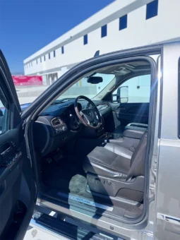 2014 GMC Sierra 2500HD Denali  – 6.6L Duramax – Pickup Truck full