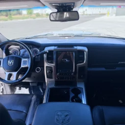 2014 RAM 2500 Laramie – 6.7L Cummins – Pickup Truck full