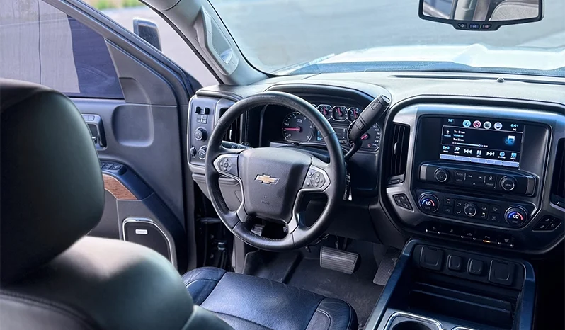 2016 Chevrolet Silverado 2500HD LTZ  – 6.6L Duramax – Pickup Truck full