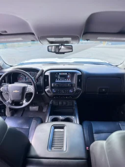 2016 Chevrolet Silverado 2500HD LTZ  – 6.6L Duramax – Pickup Truck full