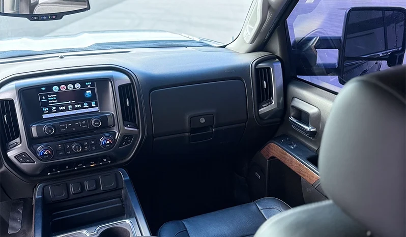 2016 Chevrolet Silverado 2500HD LTZ  – 6.6L Duramax – Pickup Truck full