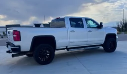2018 GMC Sierra 2500HD SLT – 6.6L Duramax – Pickup Truck