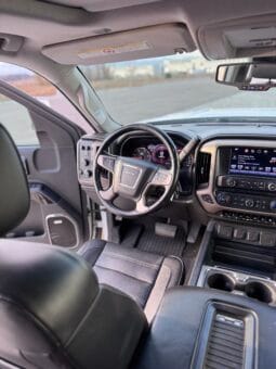 2016 GMC Sierra 2500HD Denali – 6.6L Duramax – Pickup Truck full