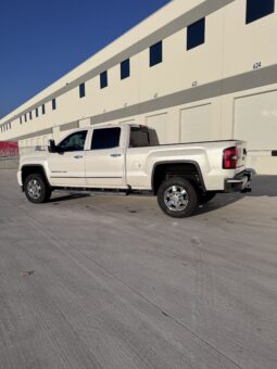 2018 GMC Sierra 3500HD Denali – 6.6L Duramax – Pickup Truck