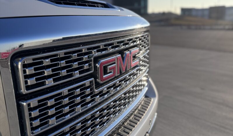 2018 GMC Sierra 3500HD Denali – 6.6L Duramax – Pickup Truck full